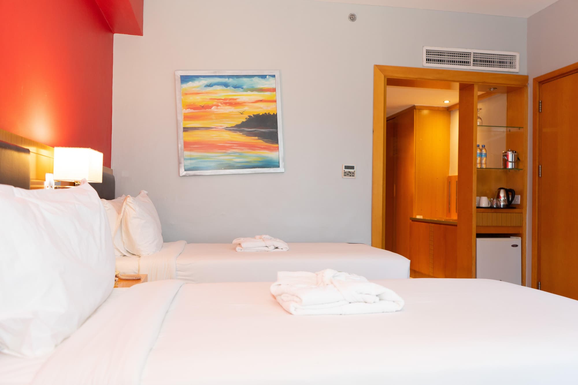 Holiday Inn Dar Es Salaam, Room