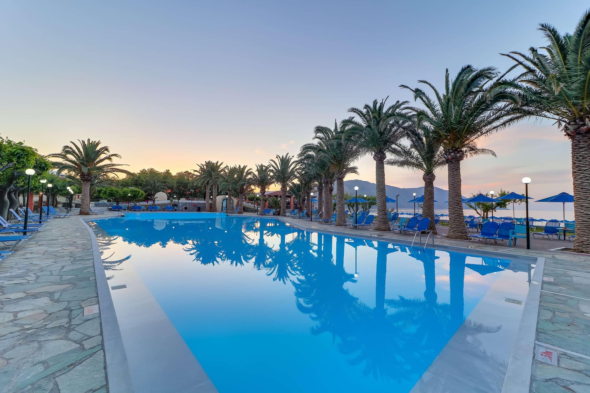 Mare Monte Beach, Pool