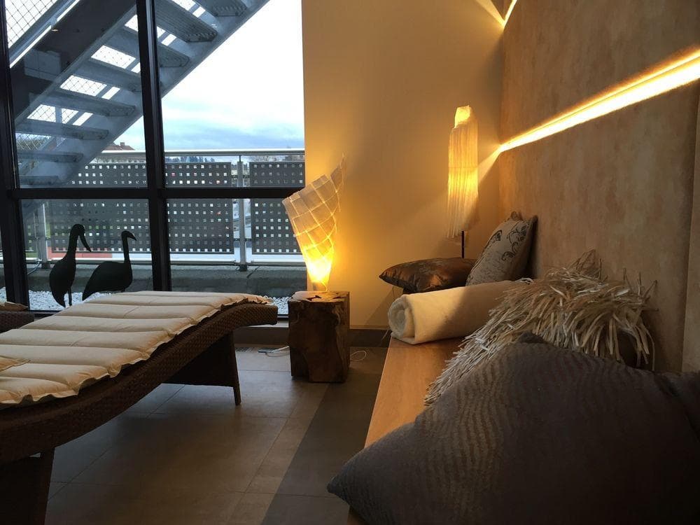 Central, General view