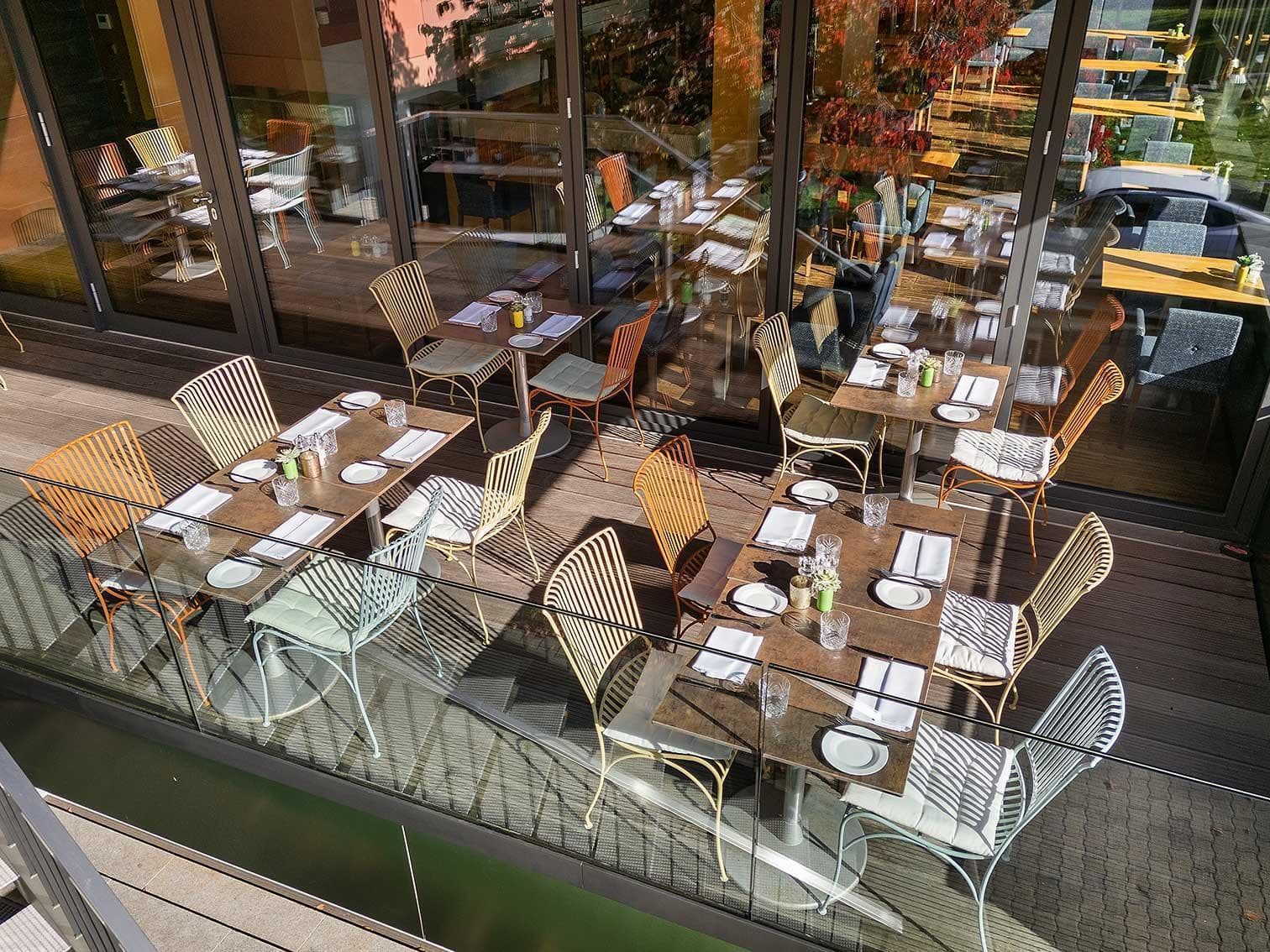 Central, General view