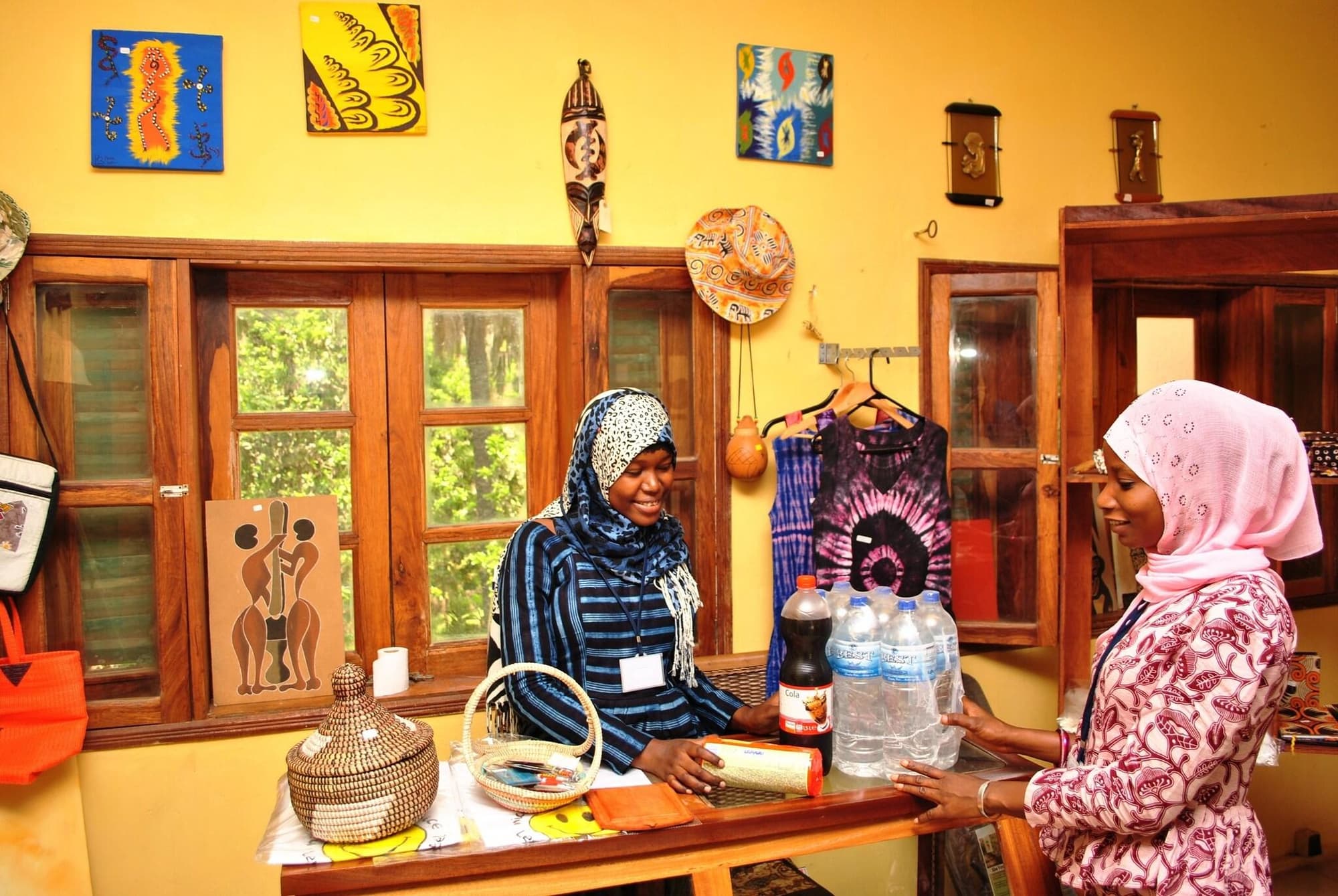 Lemon Creek, Sports and Entertainment