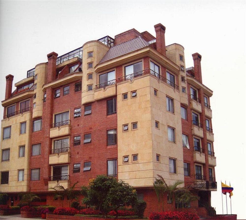 Suites 108, General view