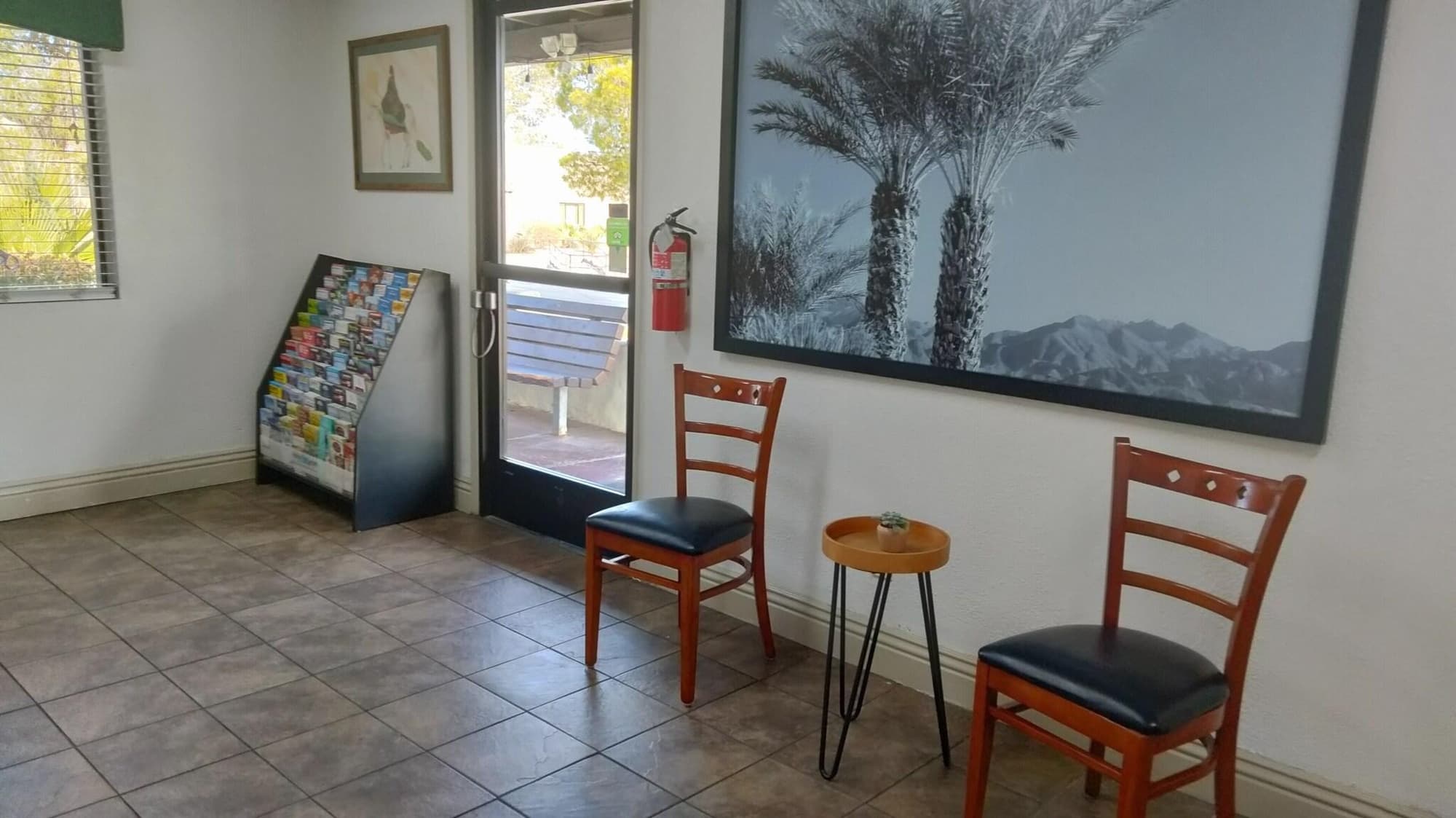 Super 8 By Wyndham Barstow, Lobby