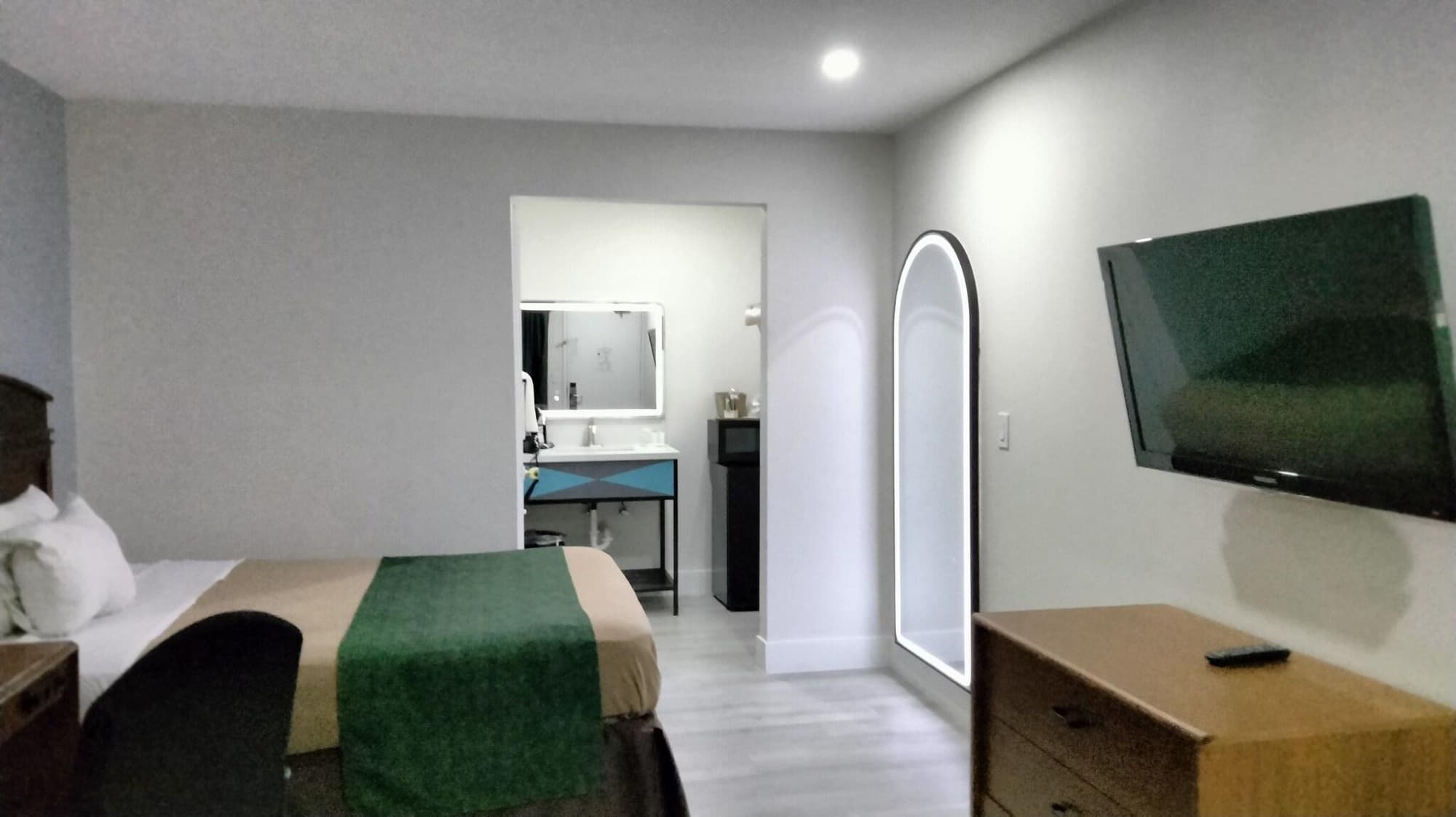 Super 8 By Wyndham Barstow, Room