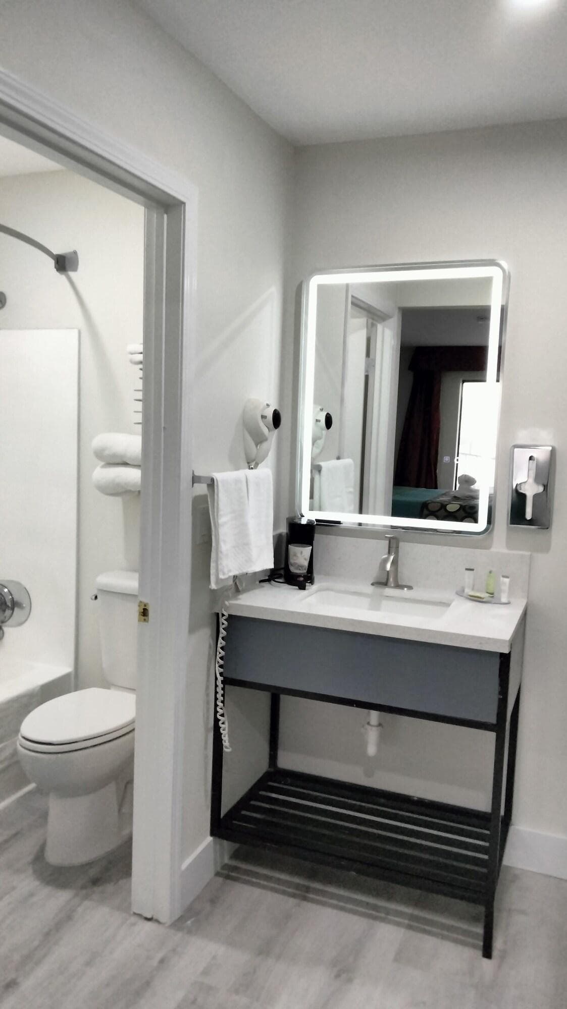 Super 8 By Wyndham Barstow, Room