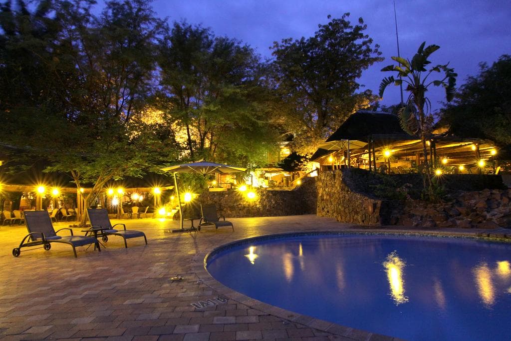 Cresta Mowana Safari Lodge, Pool