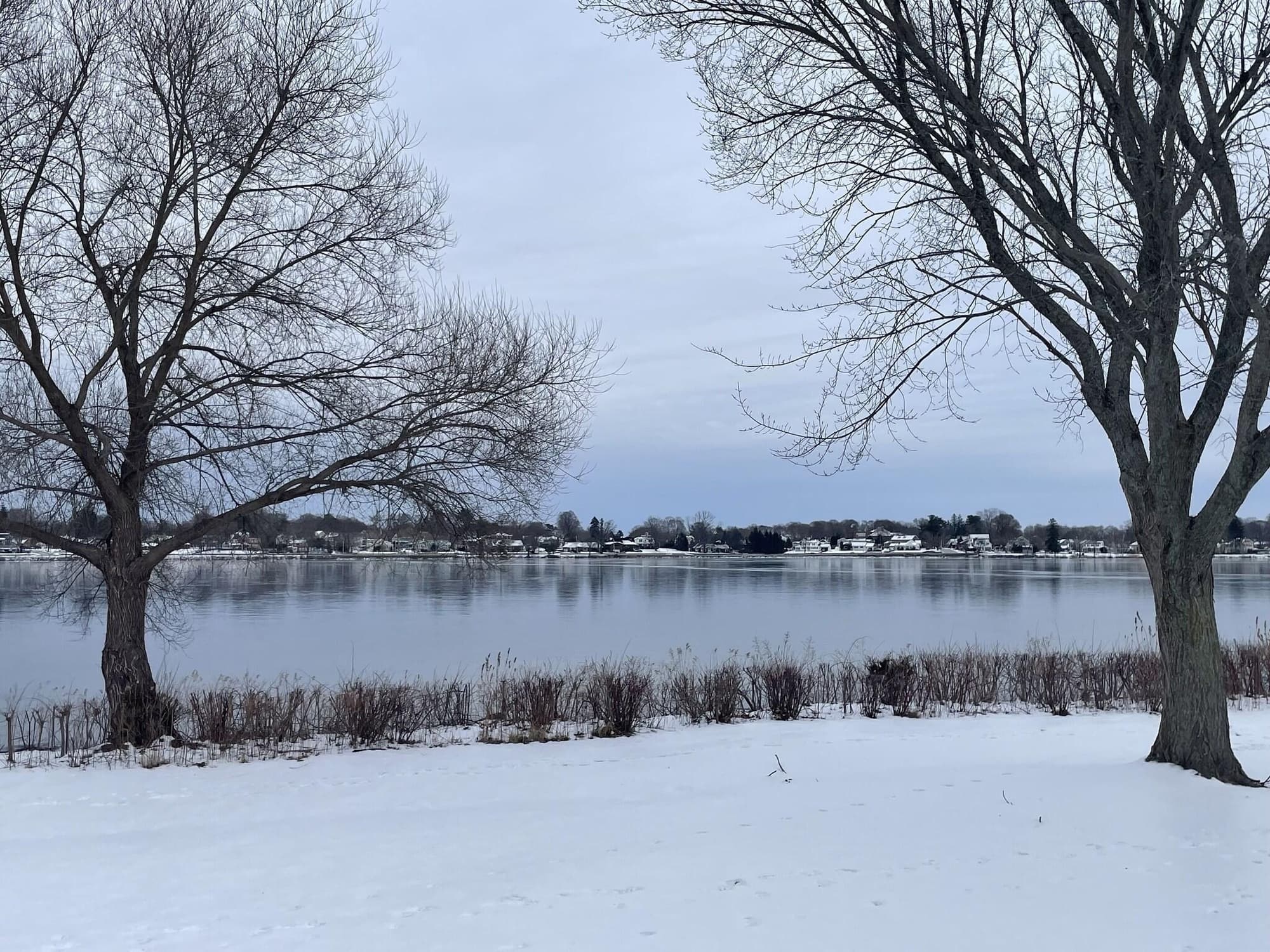 The Lakeside Inn, General view