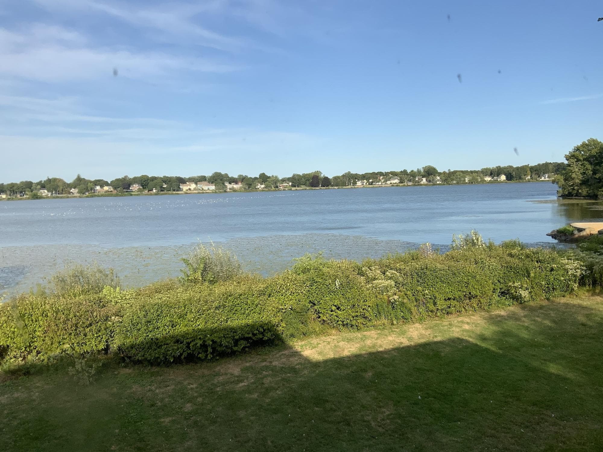 The Lakeside Inn, Room