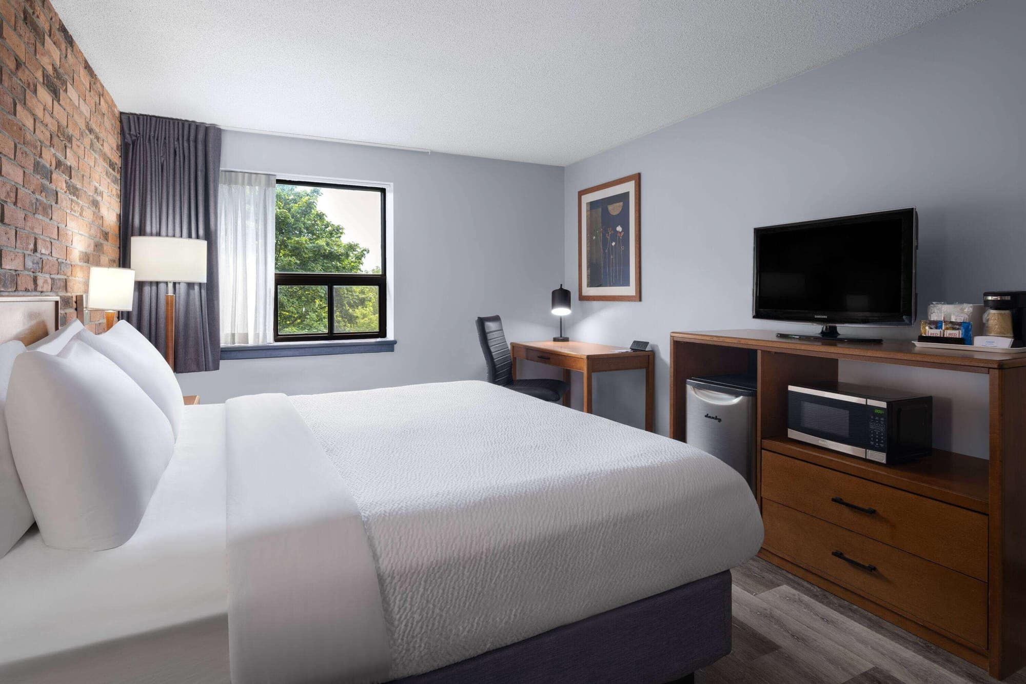 Travelodge by Wyndham Downtown Barrie, Room