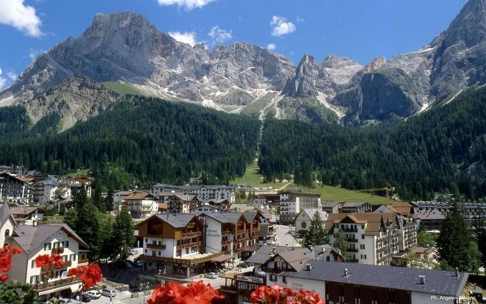 Relais Club Hotel San Martino di Castrozza, General view