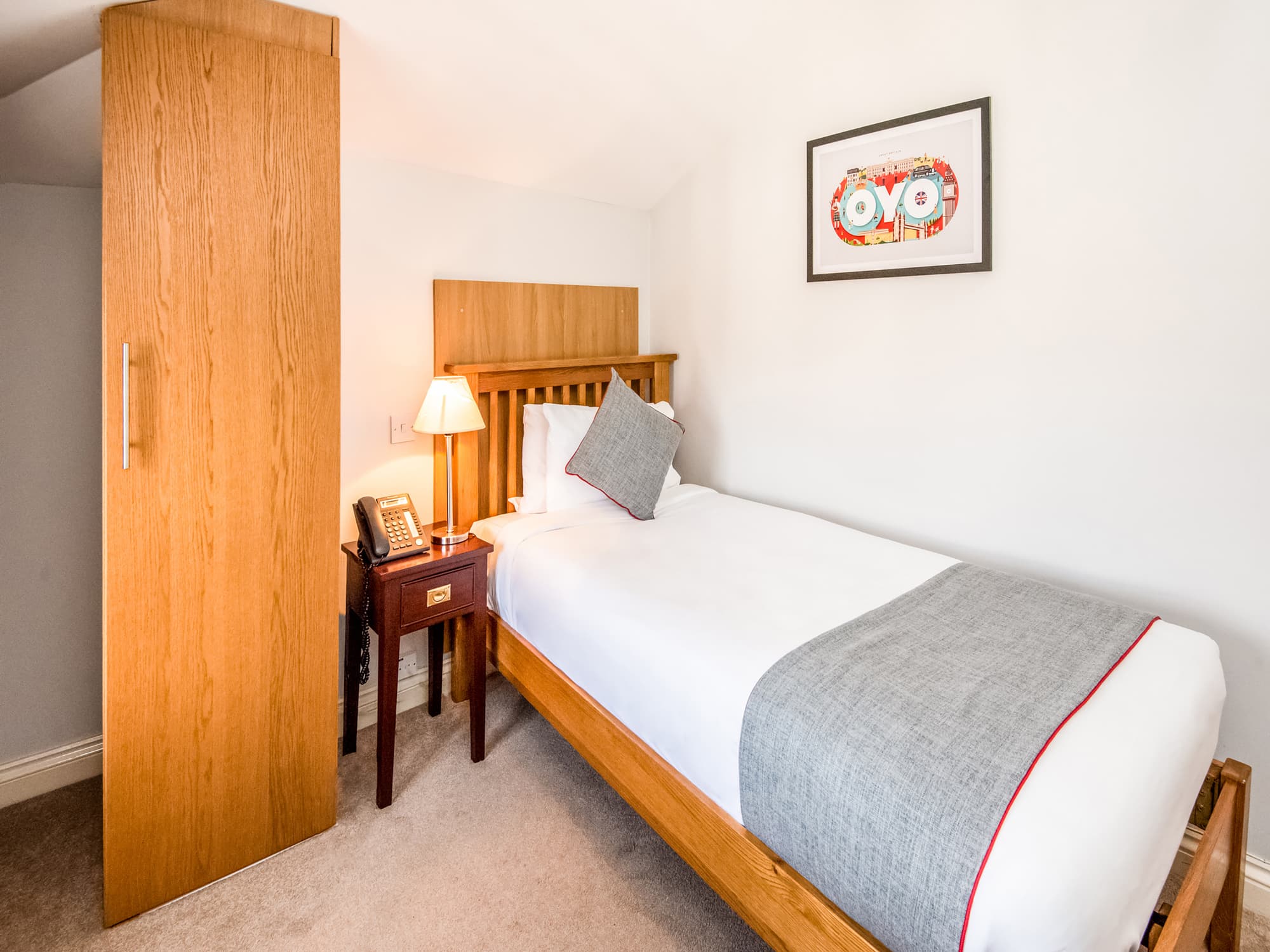 The Regency, Clifton Bristol by Belvilla, Room