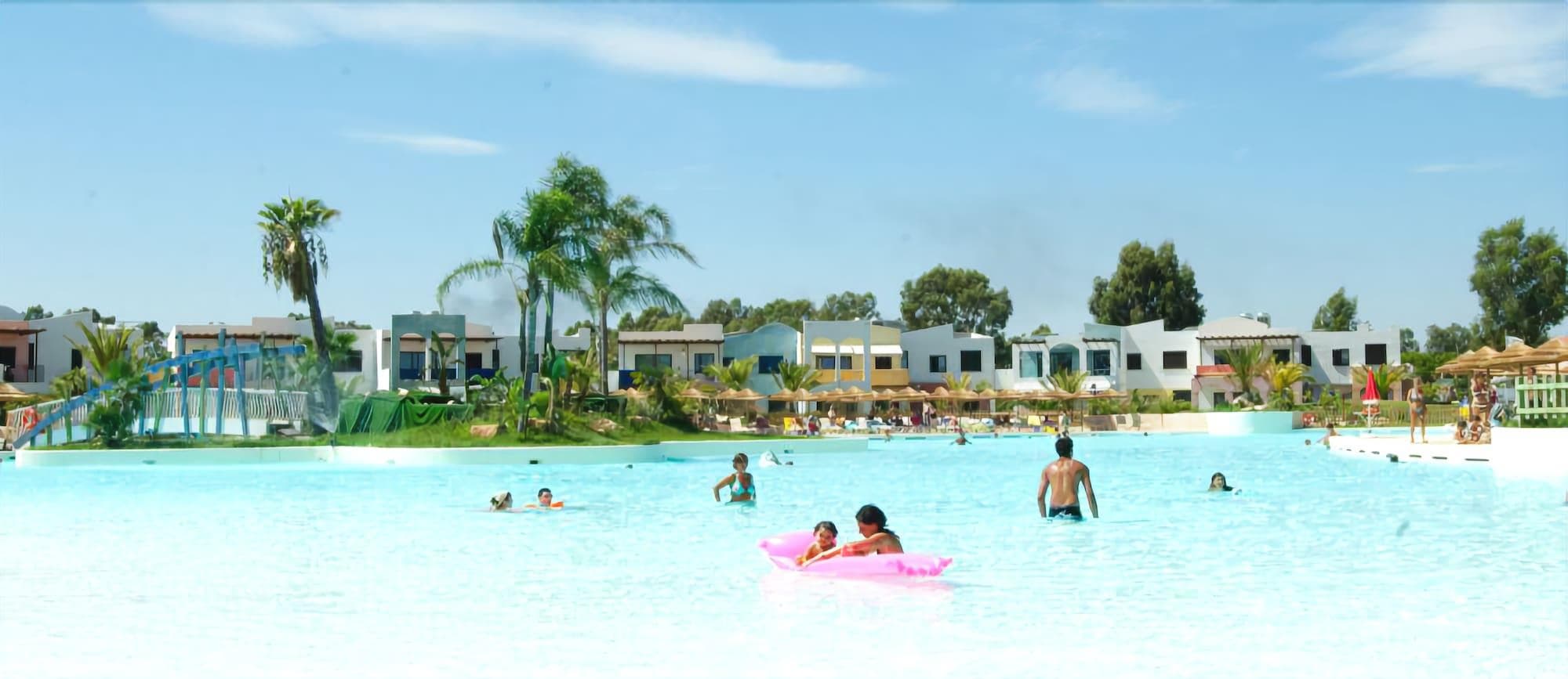 Turchesi Club Village, Sports and Entertainment