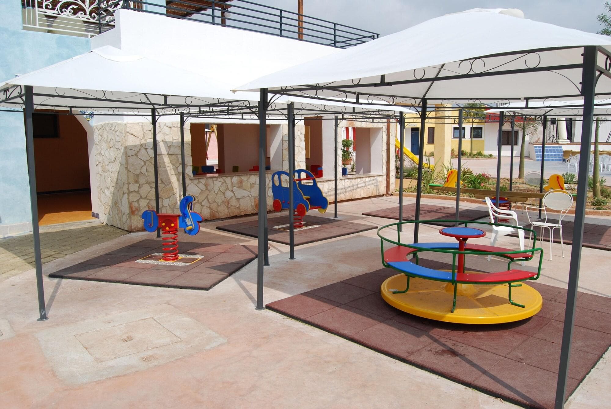 Turchesi Club Village, Sports and Entertainment