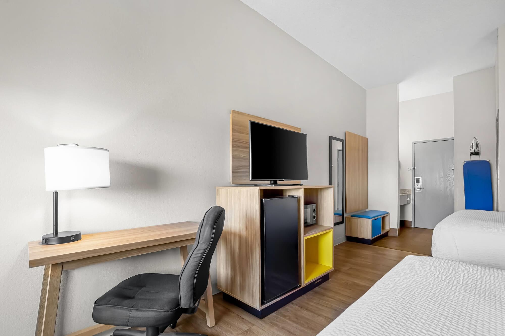 Days Inn by Wyndham Collinsville, Room