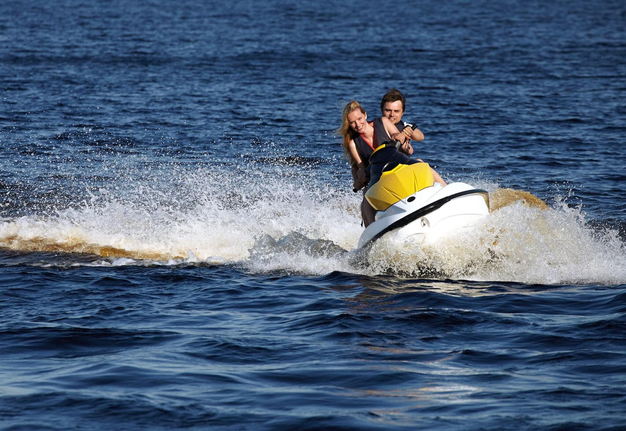 Tides Folly Beach, Sports and Entertainment