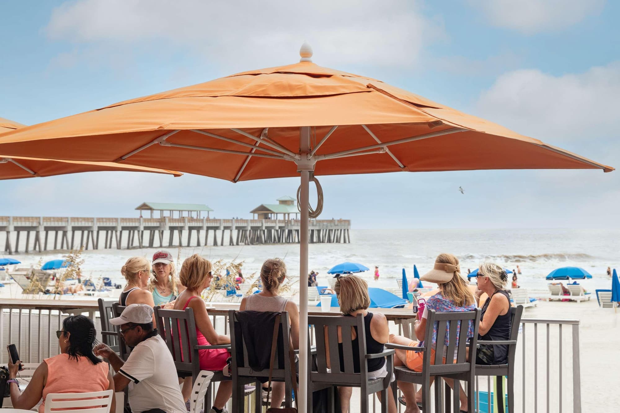 Tides Folly Beach, Sports and Entertainment