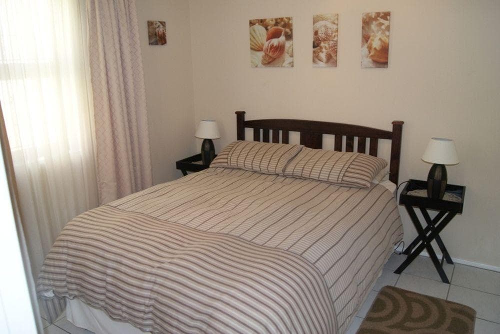 Serengeti Self Catering Units, Room