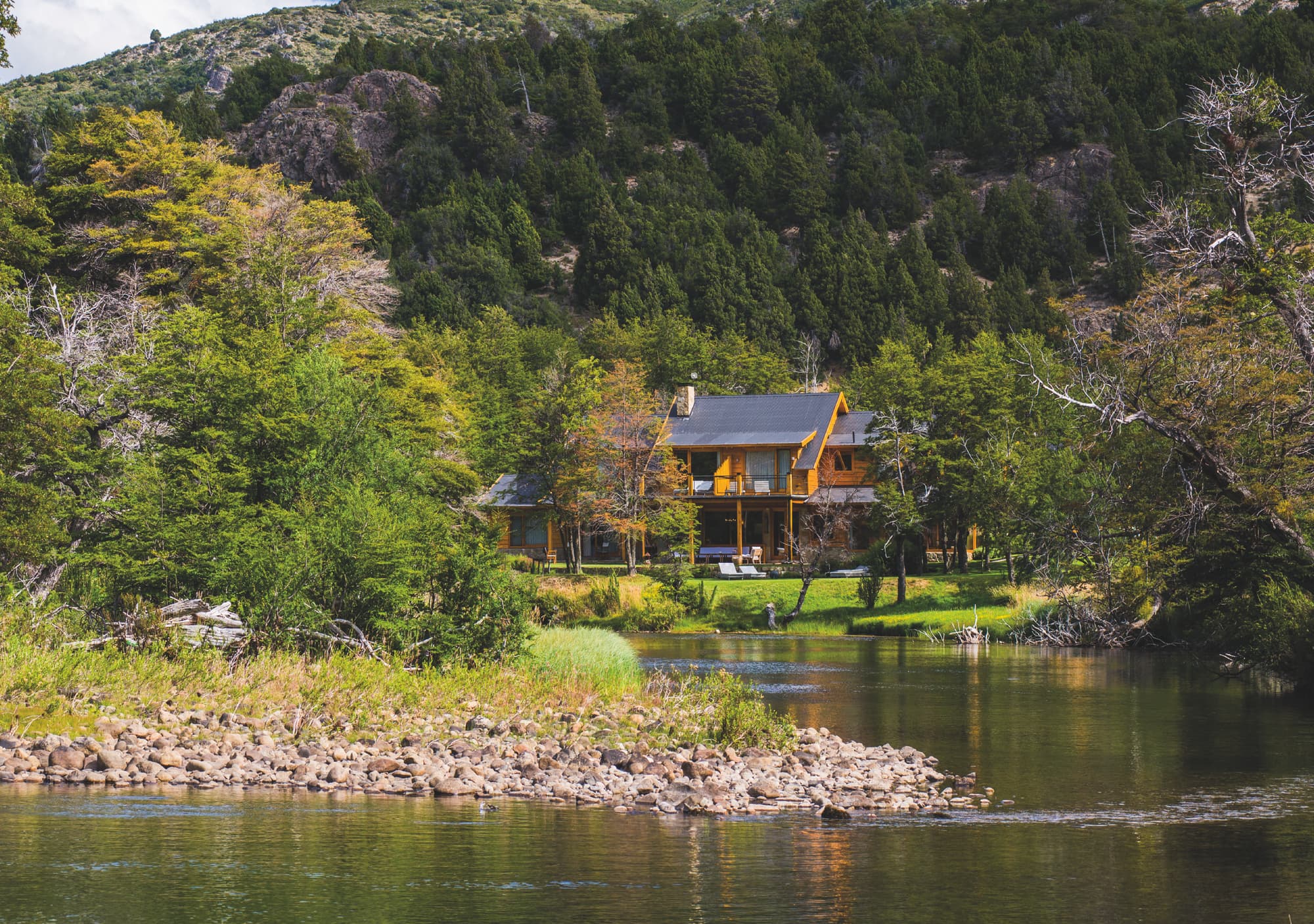 Rio Hermoso Hotel de Montaña, General view