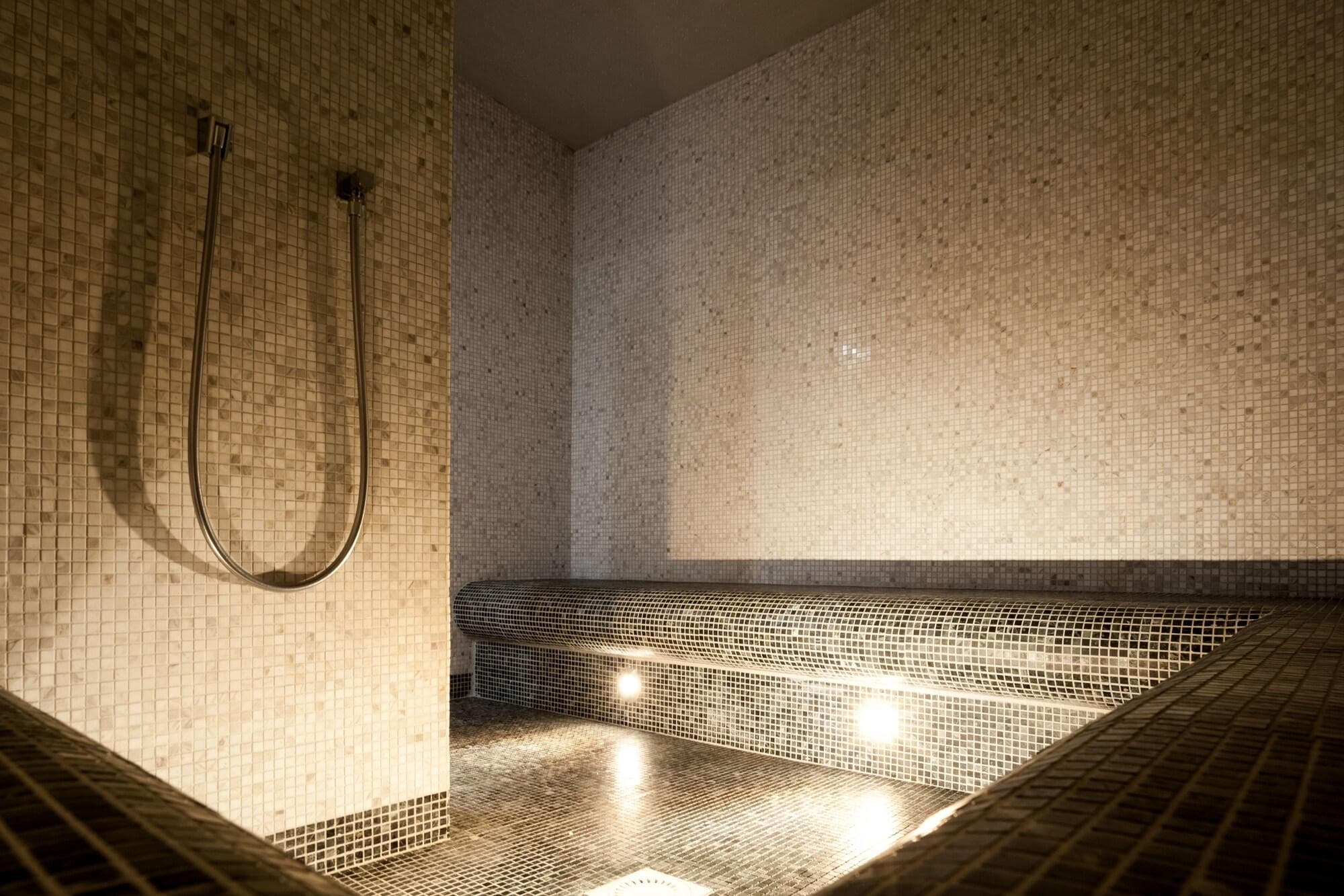 Stekl, Sports and Entertainment