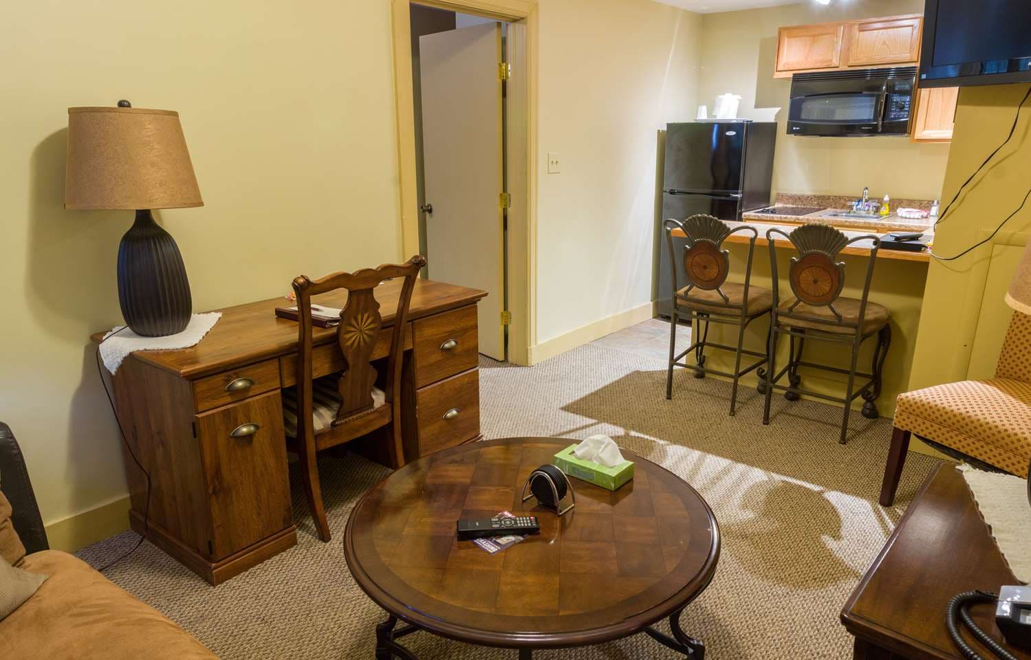 Genetti Hotel, SureStay Collection by Best Western, Room