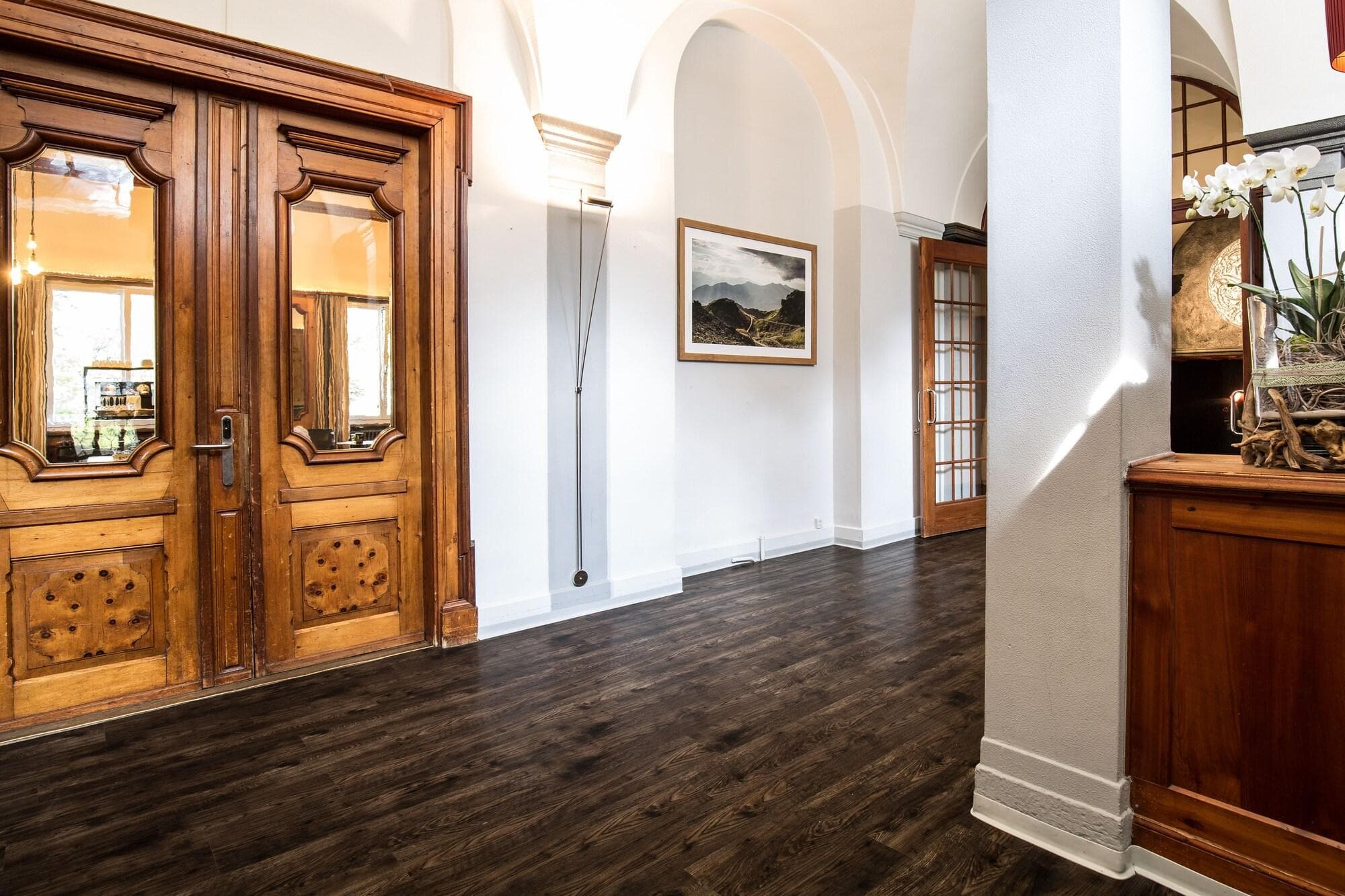 Kurhaus Alpina, Lobby