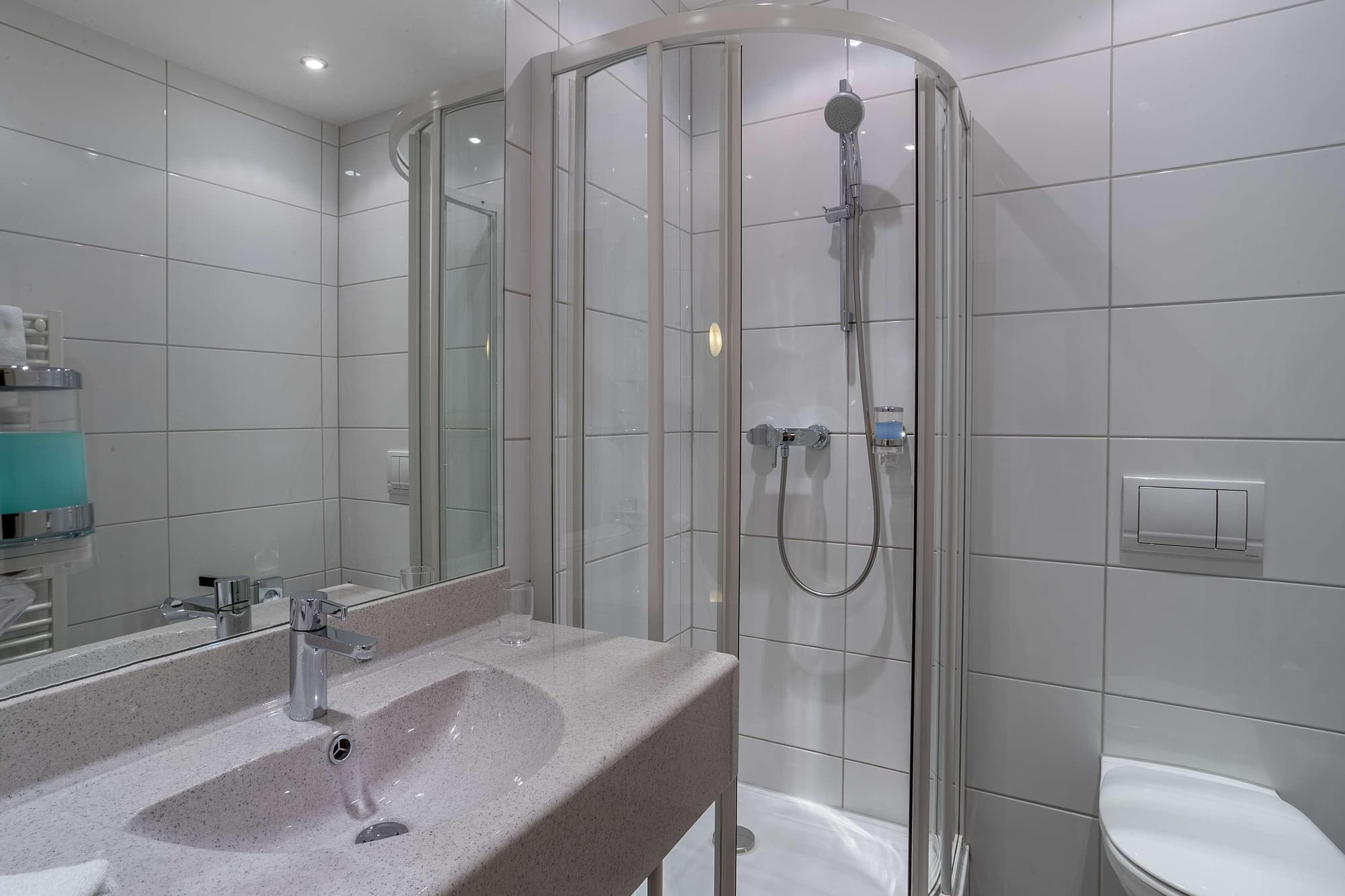 Ferrotel Duisburg, Room