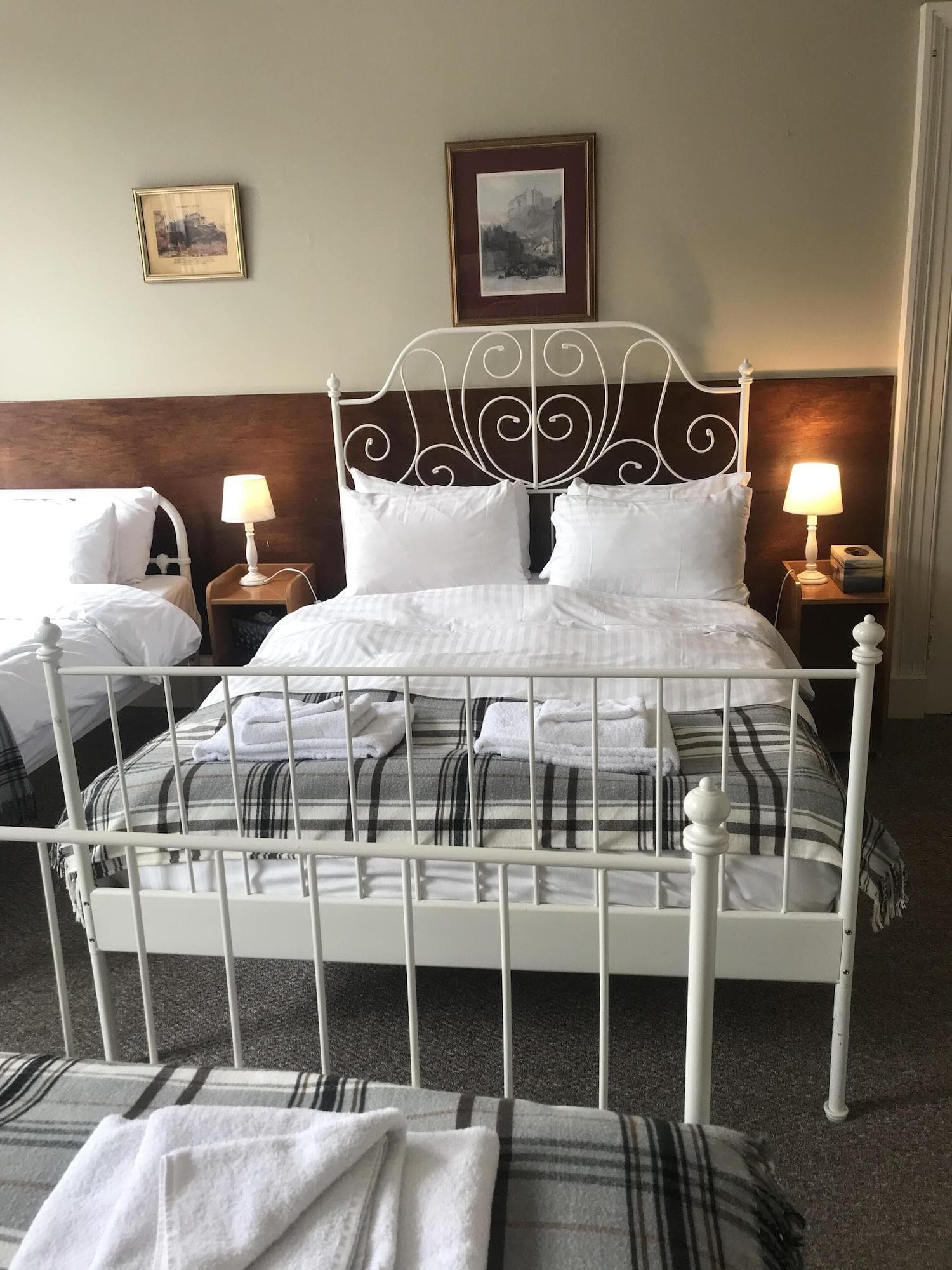 Braveheart Guest House, Room