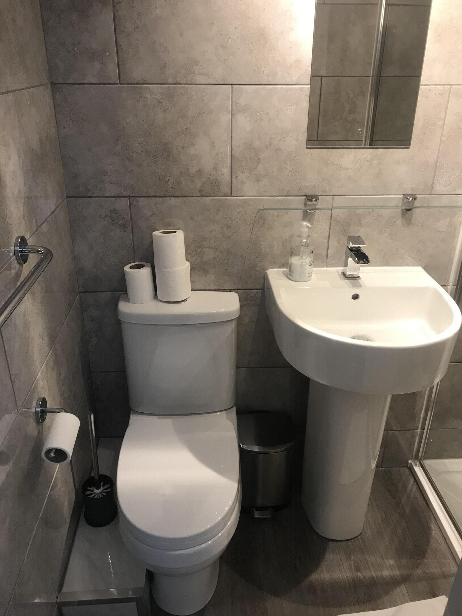 Braveheart Guest House, Room