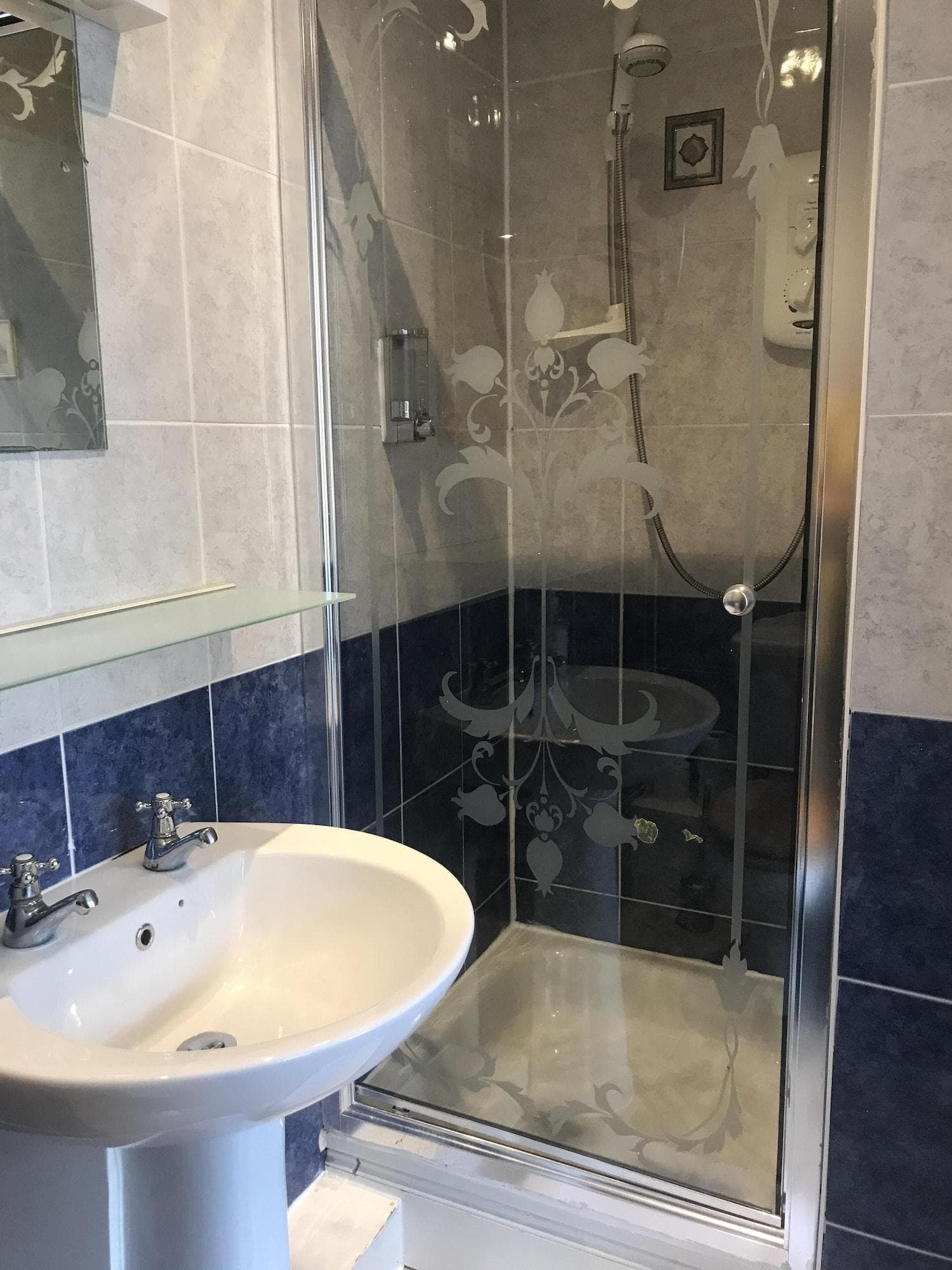 Braveheart Guest House, Room