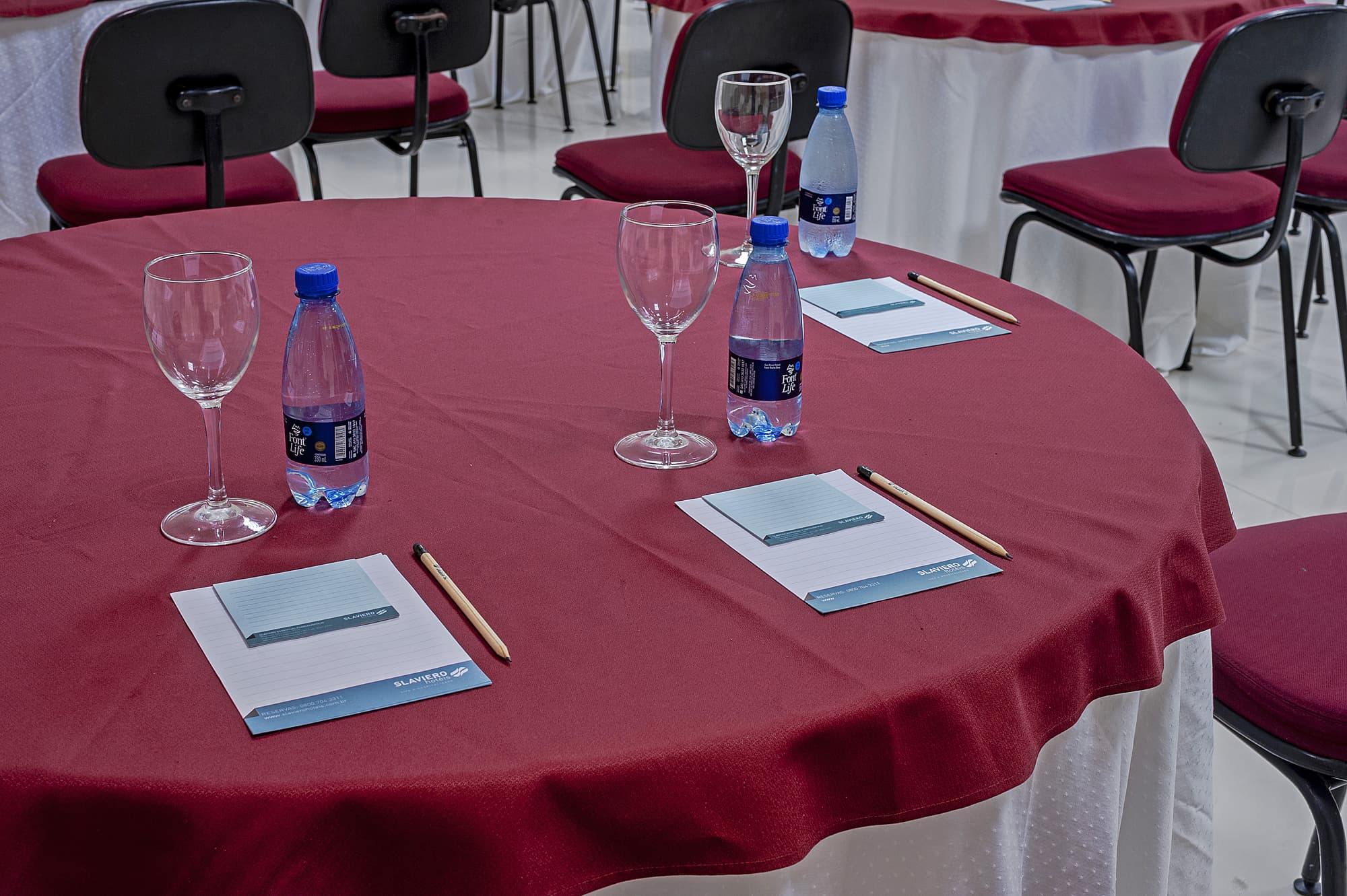 Slaviero Ingleses Convention, Conferences