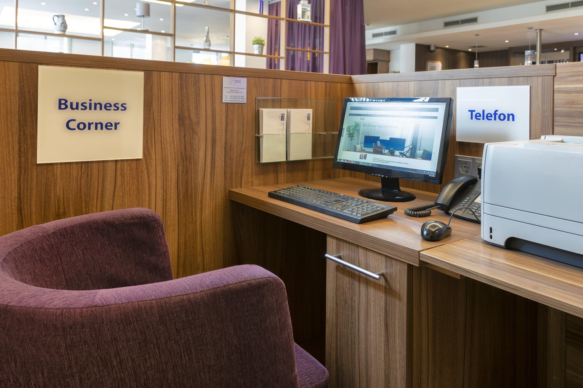 Premier Inn Frankfurt City Centre, General view