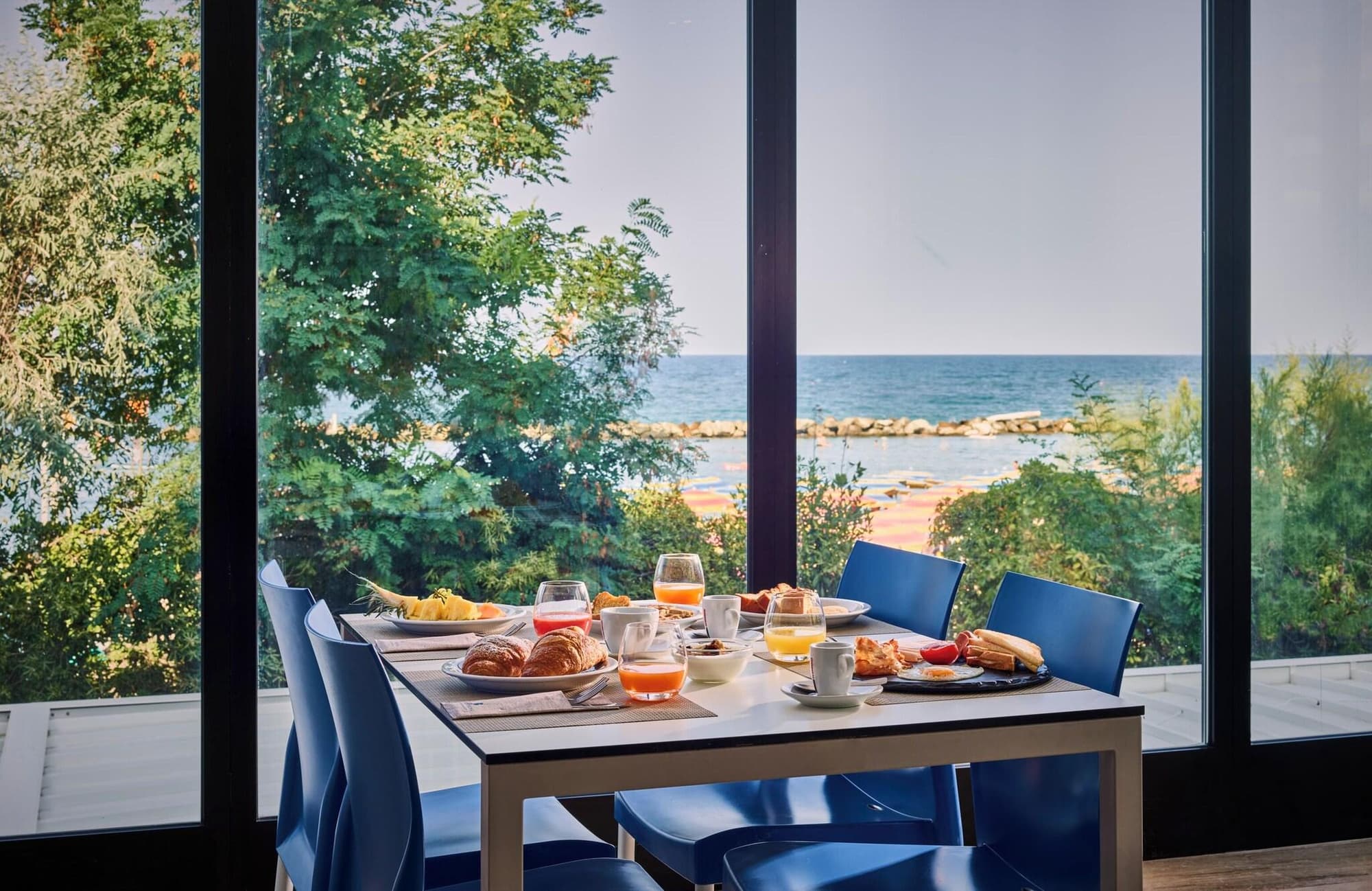 Serena Majestic Hotel Residence, Restaurant