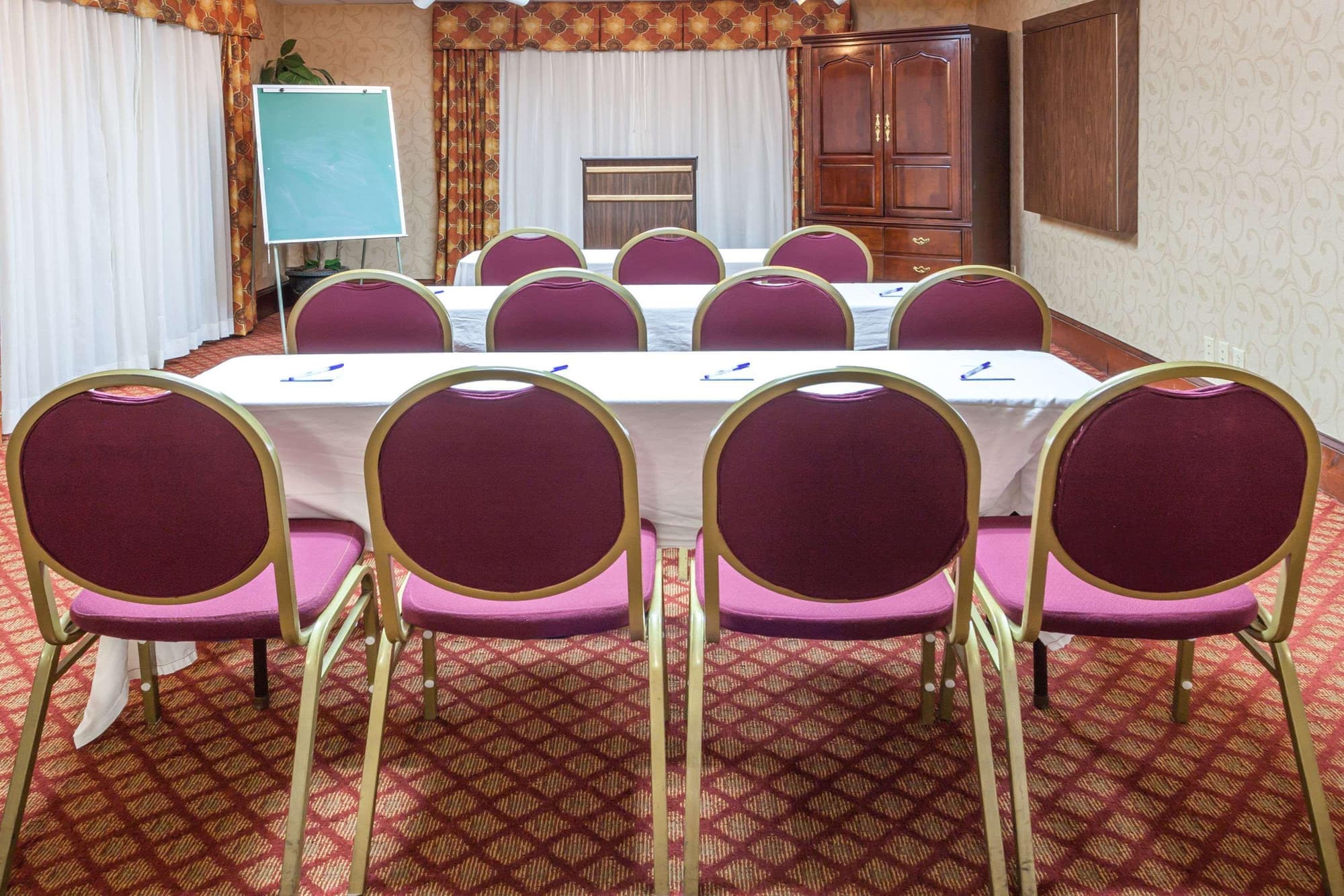 Baymont By Wyndham Covington, Conferences