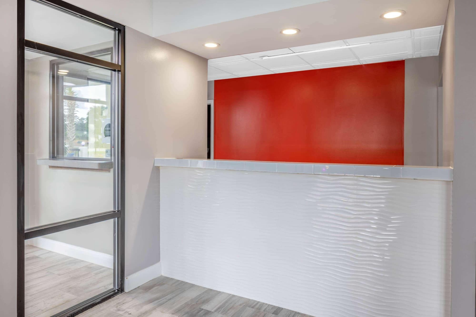 Baymont By Wyndham Covington, Lobby