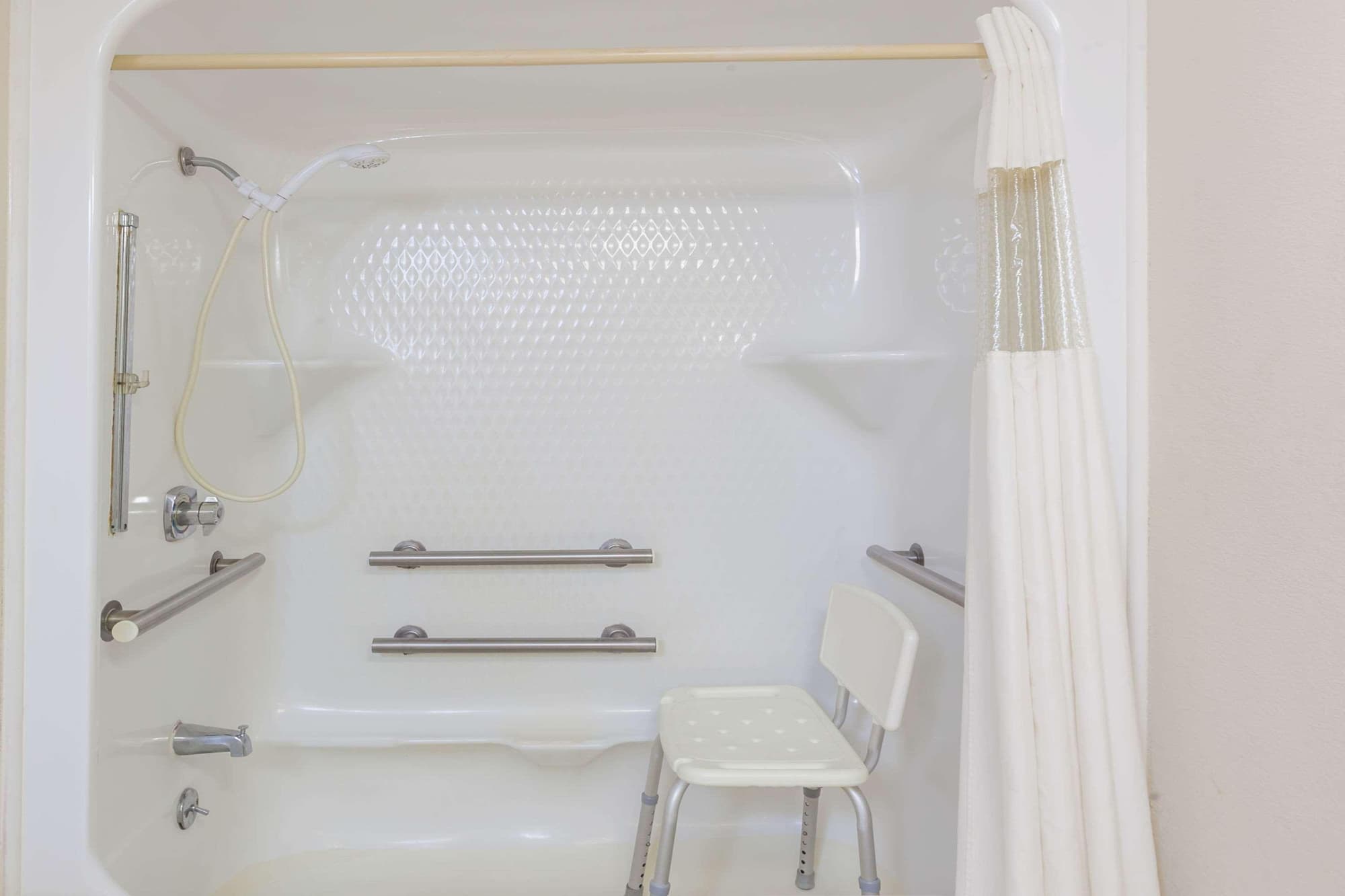 Baymont By Wyndham Covington, Room