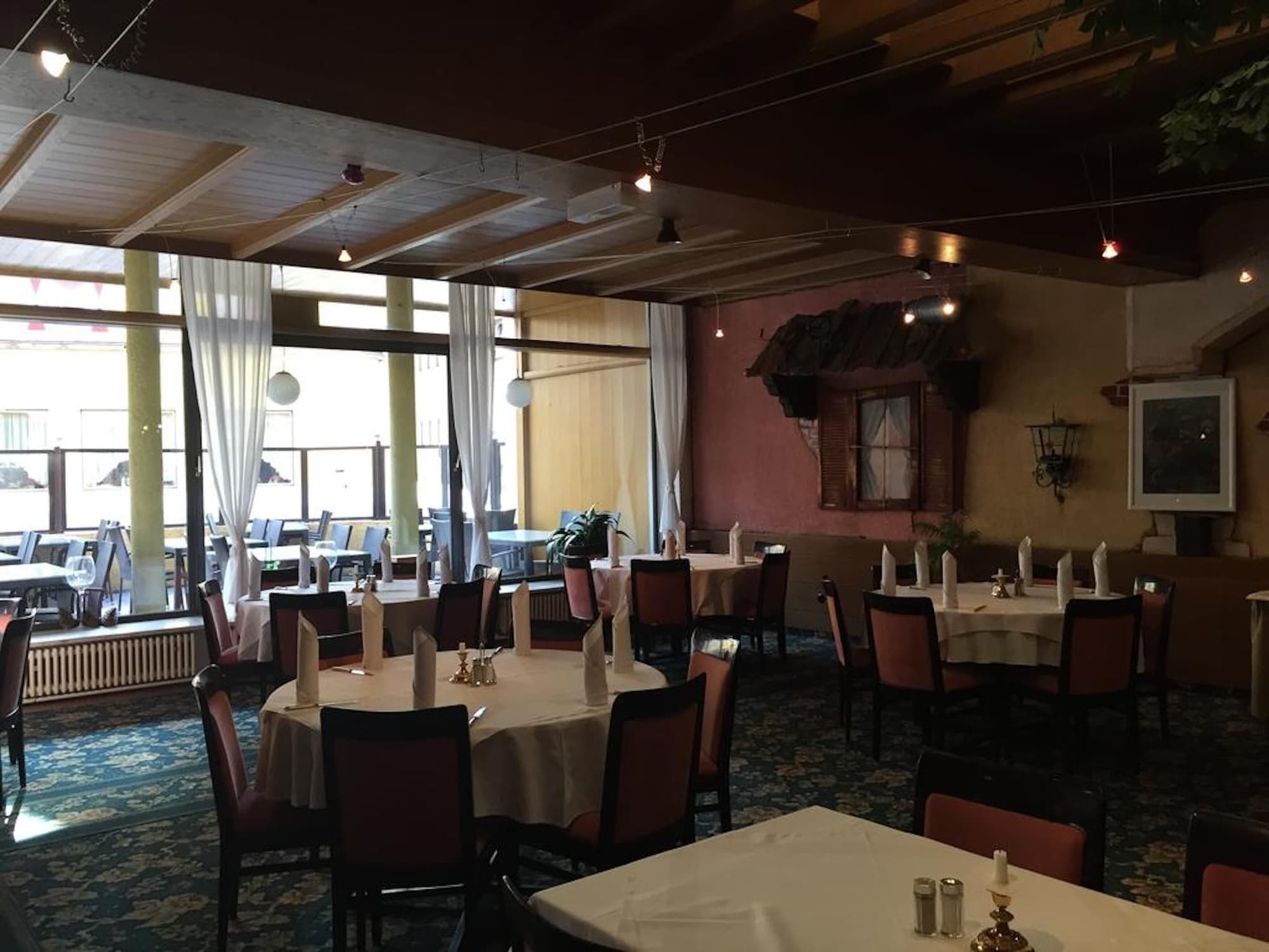 Wilder Mann, Restaurant