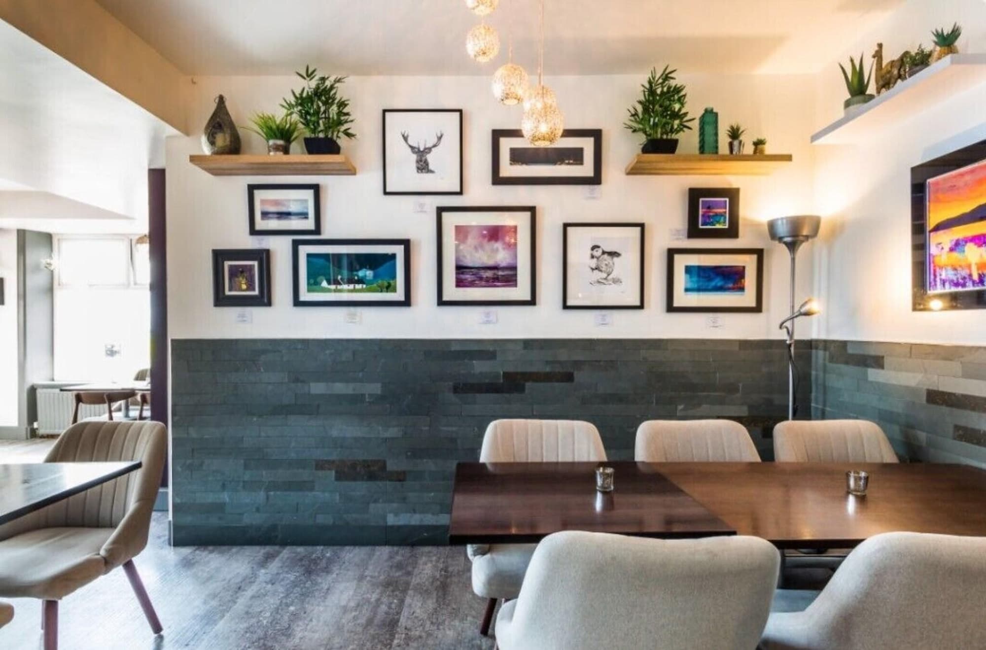 Lamlash Bay Hotel, Restaurant