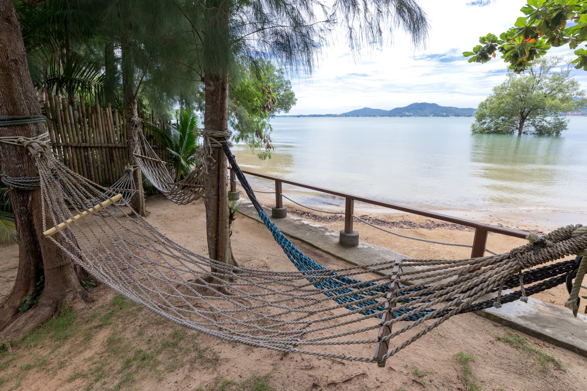 Baan Panwa Resort & Spa, Sports and Entertainment