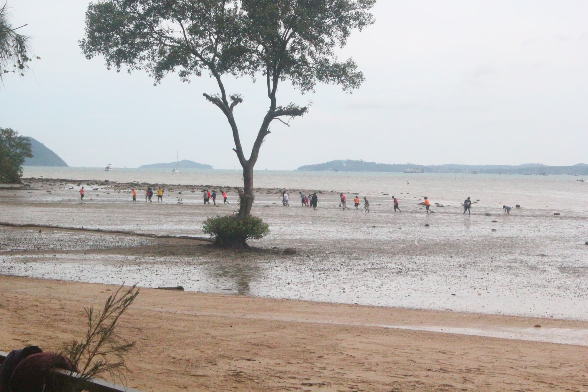 Baan Panwa Resort & Spa, Beach