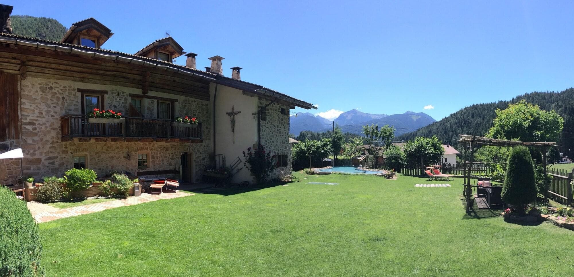 Maso Franceschella, General view