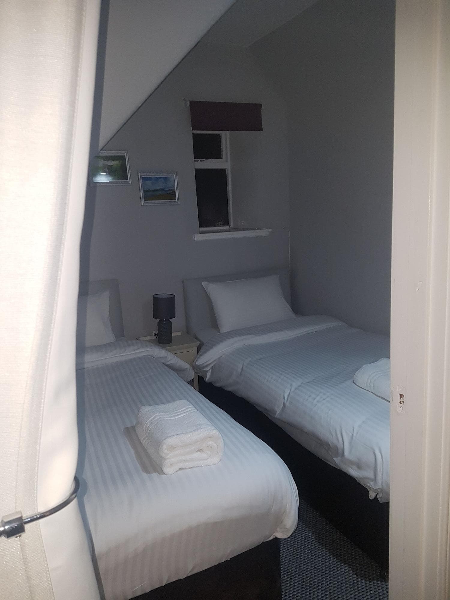 McInnes House Hotel, Room