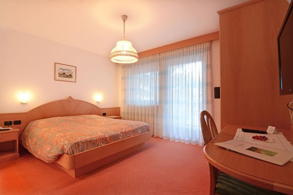 Dolomites Inn, General view