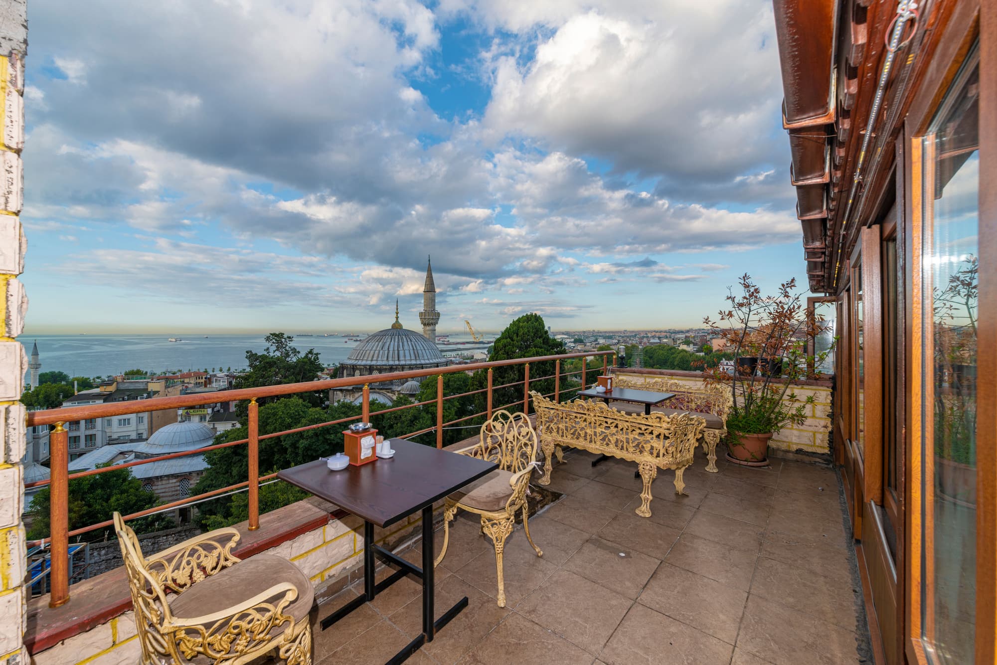 Stone Istanbul, General view