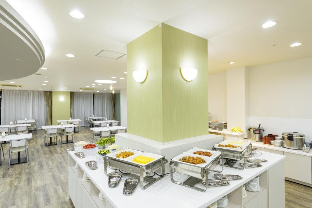 SureStay Plus by Best Western Shin-Osaka, General view