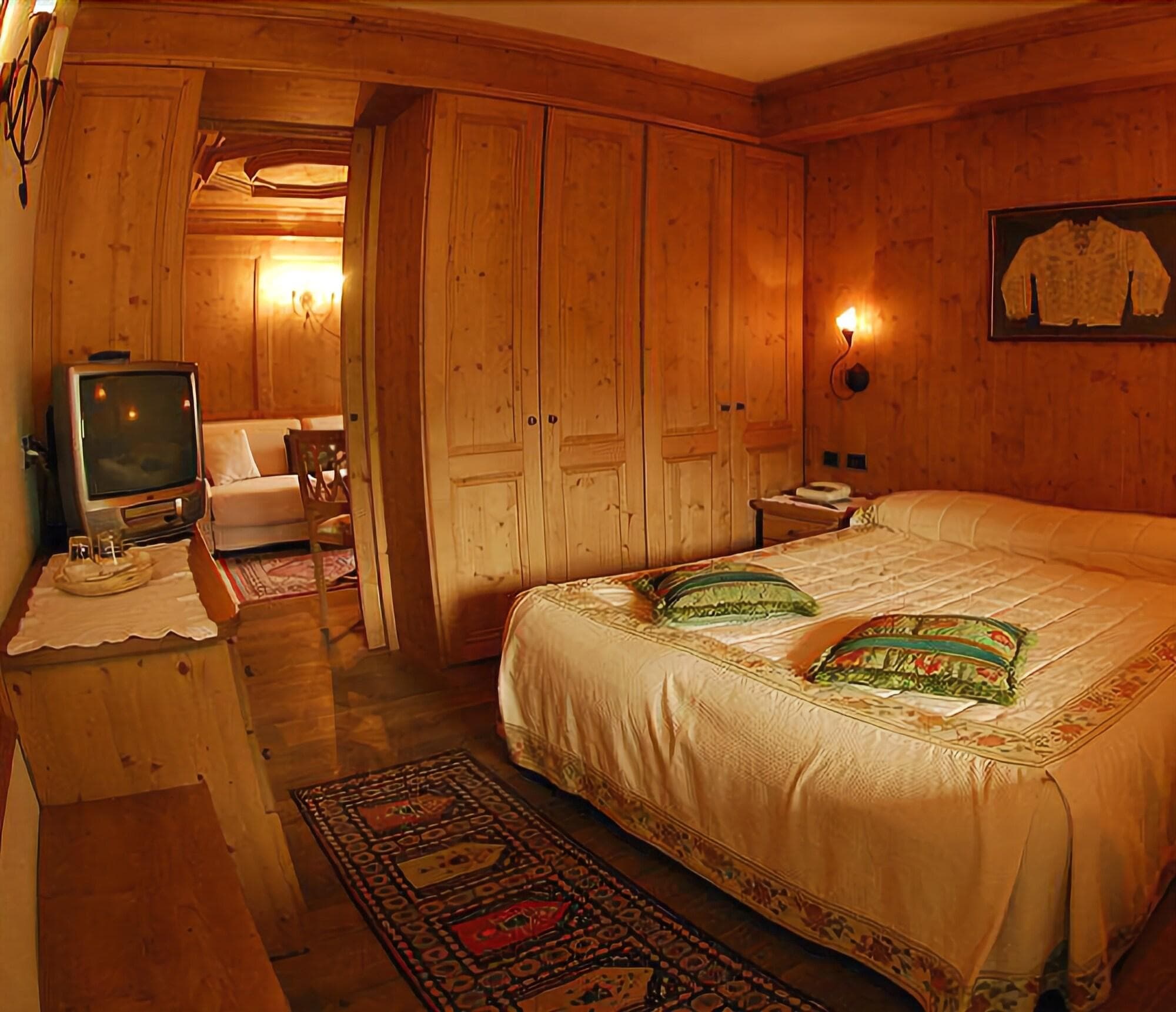 Baita Dei Pini, Room