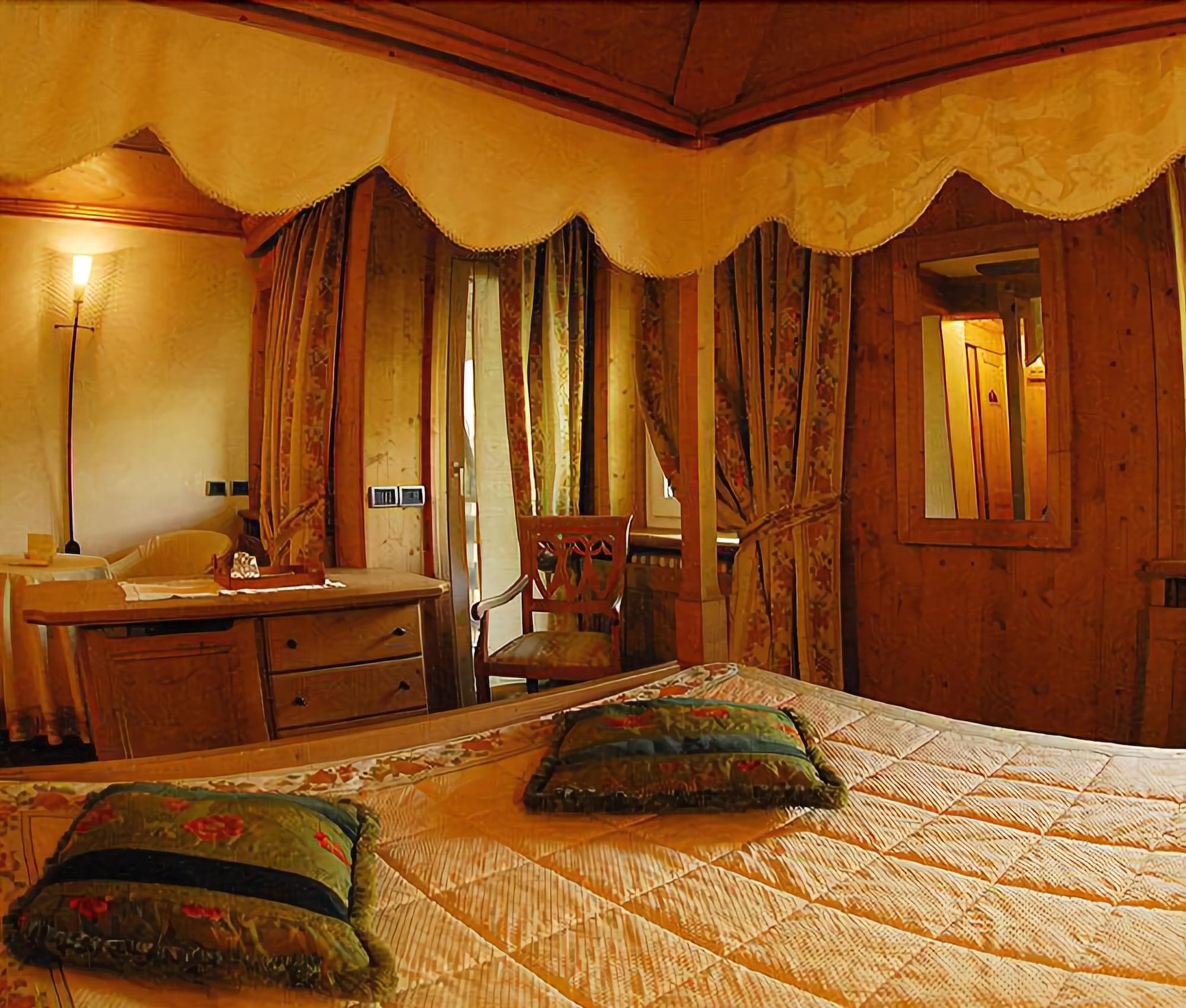 Baita Dei Pini, Room