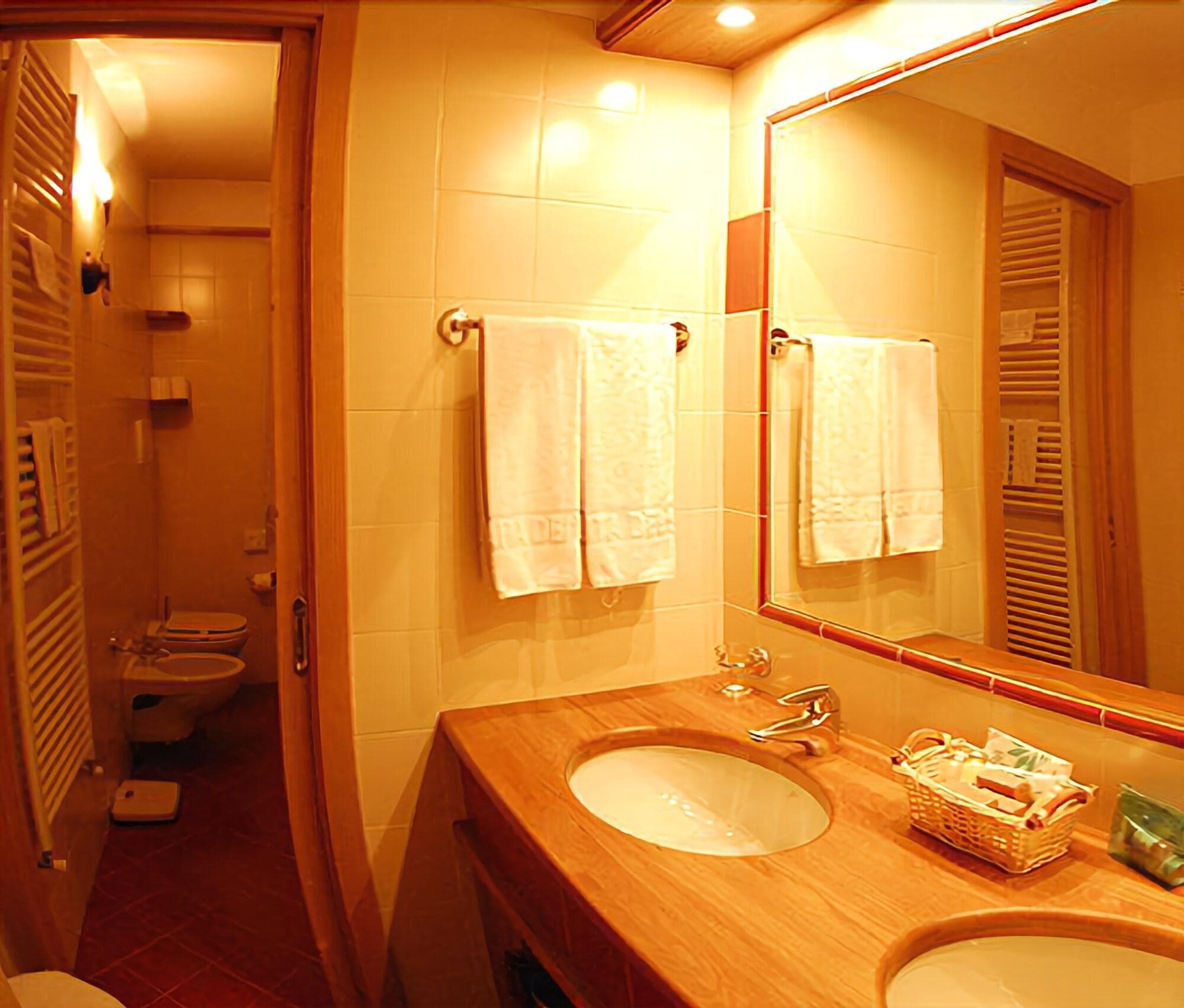 Baita Dei Pini, Room