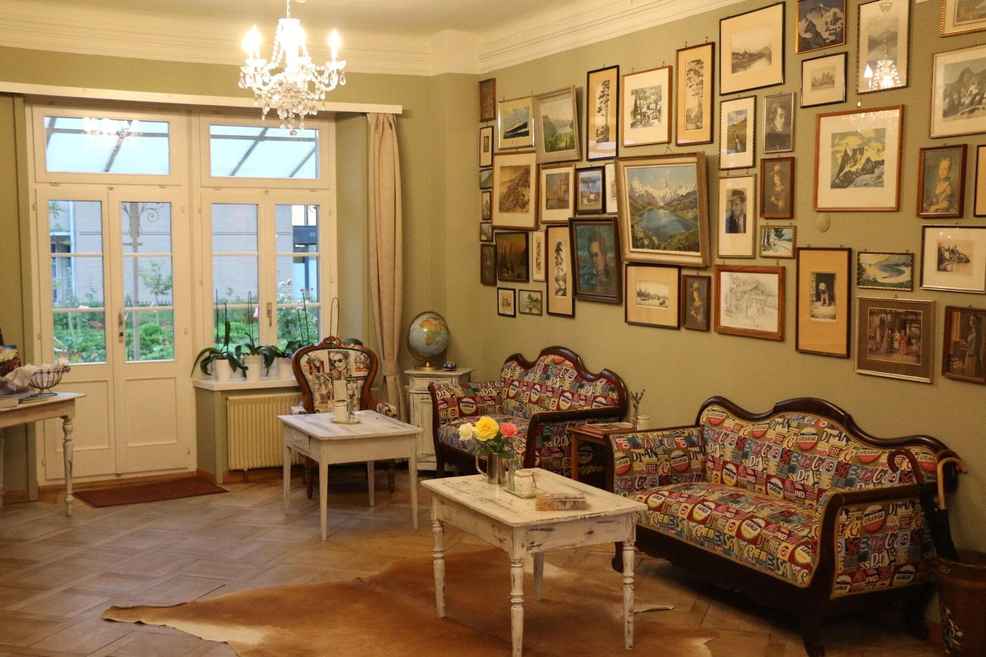 Alpenrose Hotel & Garden, Lobby