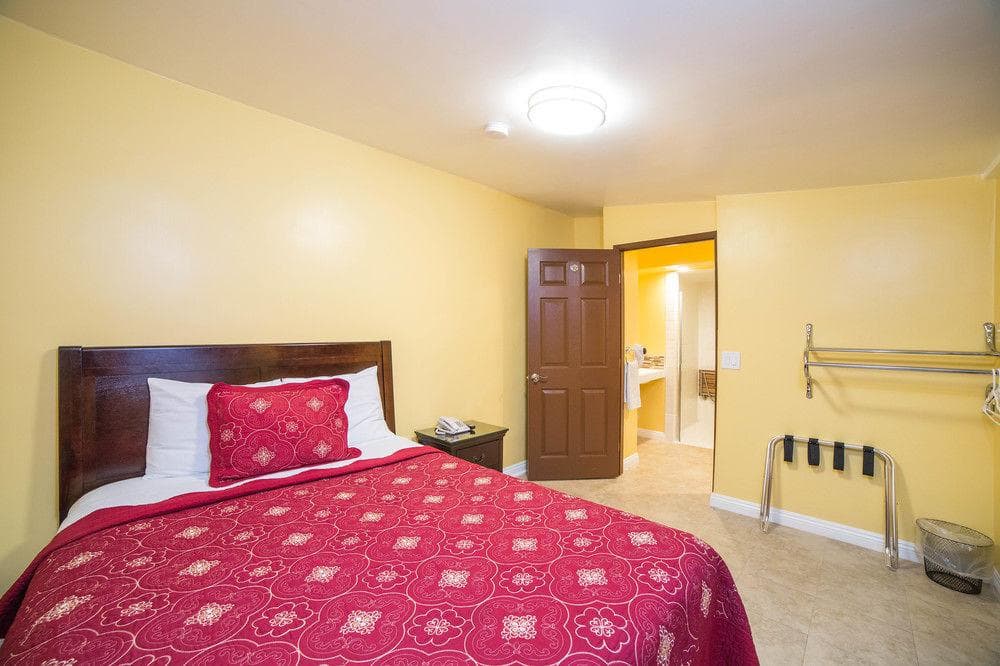 El Patio Inn, General view