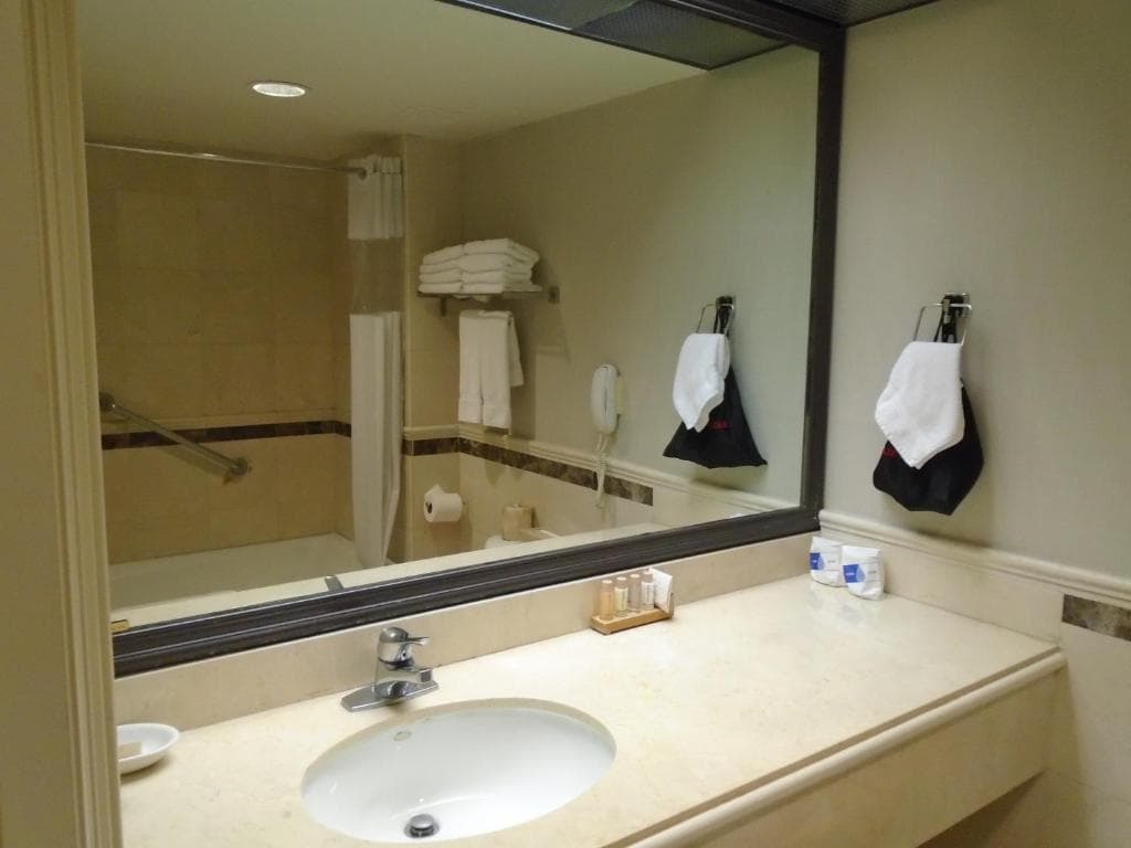 Oxford Palace Hotel and Galleria, Room